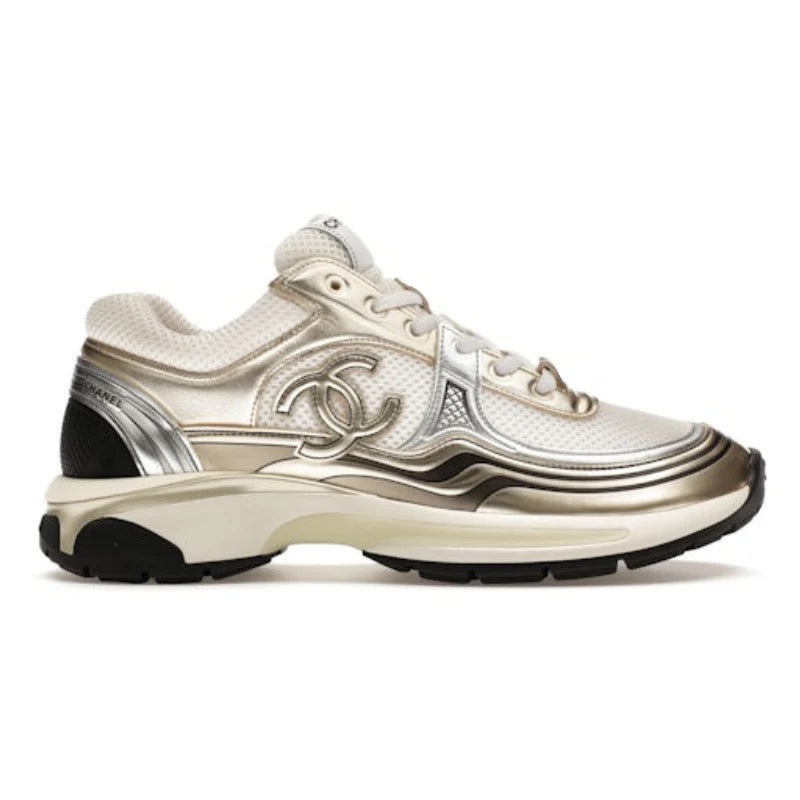 "CC" Sneaker tal-Magħruf